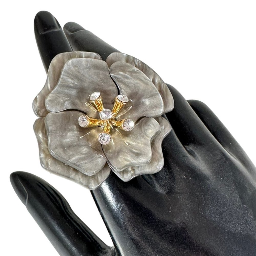 Pearl lucite oversized flower statement ring with rhinestone center size…